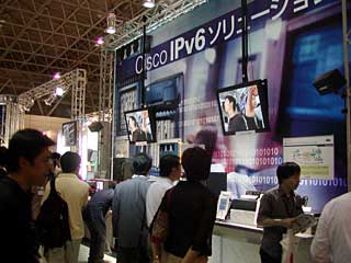 �V�X�R�V�X�e���Y�ɂ��IPv6�\�����[�V�����̓W���̎ʐ^